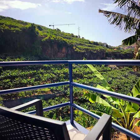 Cascata Da Giesta House Apartment