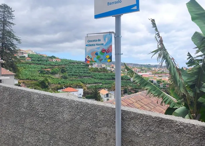 Cascata Da Giesta House *